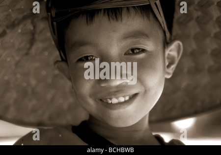 Junge in Xang Hai Dorf Luang Prabang laos Stockfoto