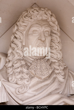 Büste von Samuel Pepys an der Guildhall Art Gallery in Stadt von London in England Stockfoto