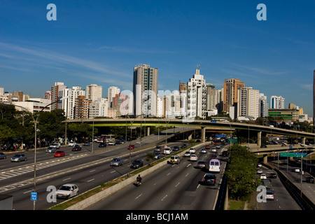 Straßennetz in der Nähe von Ibirapuera park Stockfoto