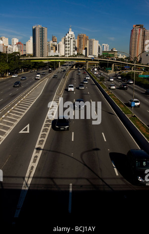 Straßennetz in der Nähe von Ibirapuera park Stockfoto