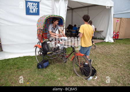 Drücken Sie Zelt beim Glastonbury Festival 2009 Stockfoto