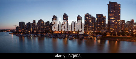 hochauflösende Panorama von Vancouver, Britisch-Kolumbien von Cambie Street Bridge, Blick nach Westen Stockfoto