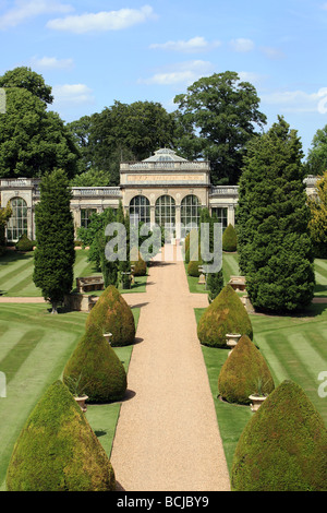 Castle Ashby Gärten im Sommer Stockfoto