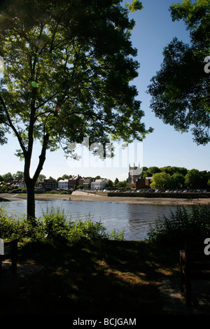 Suche über die Themse von alten Wildpark bis alte Isleworth, London, UK Stockfoto