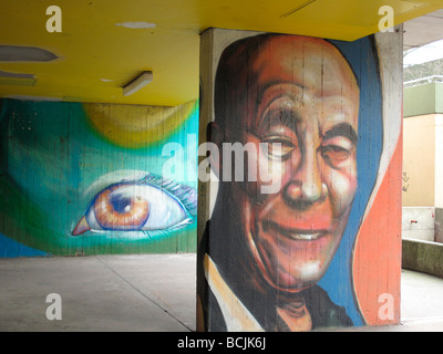 Deutschland Berlin Kreuzberg Multi-Kultur-Wandbild Zeichnung an Wand März 09 Stockfoto