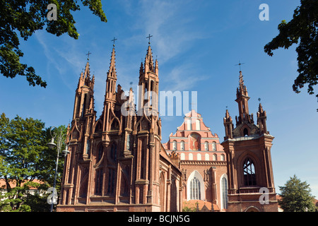 Litauen, Vilnius, St.-Annen Kirche und St. Francis und Bernhardin Kirche Stockfoto