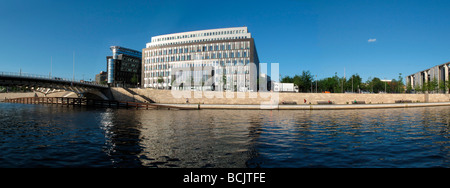 Deutschland Berlin Regierung Bezirk Moderne Architekturen entlang der Spree-Kanal Stockfoto