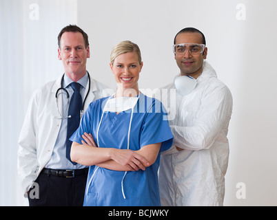 Drei Kollegen im Gesundheitswesen Stockfoto