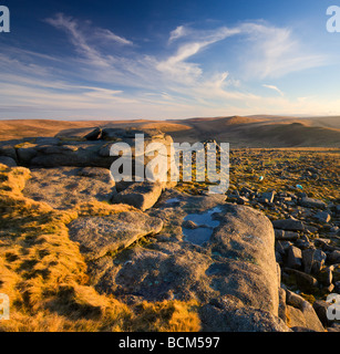 Am späten Abend goldenen Sonnenlicht bei höheren Tor auf Belstone gemeinsamen Dartmoor National Park Devon England Januar 2009 Stockfoto