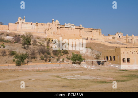 Amber Fort, mit Meerblick, von Mauern umgebene Stadt, Elefanten, Parks, Gärten, getrocknet Seegrund, Befestigungen, Tore, Jaipur, Rajasthan, Indien Stockfoto