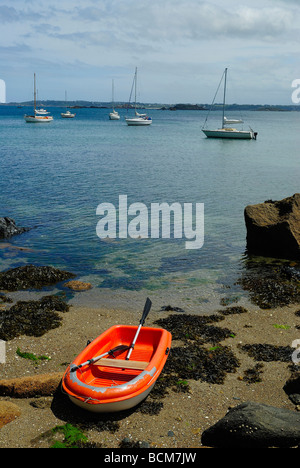 Granit-Strand der Bucht von Morlaix, Frankreich Stockfoto