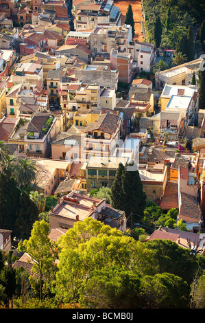 Dem Dach Arial Blick auf Taormina Sizilien, Italien Stockfoto