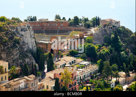 Das griechische Amphitheater und Dach Arial Blick auf Taormina Sizilien, Italien Stockfoto