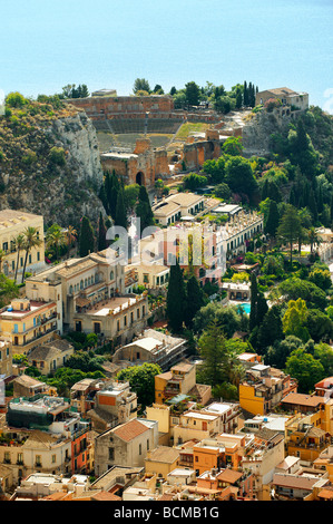 Das griechische Amphitheater und Dach Arial Blick auf Taormina Sizilien, Italien Stockfoto