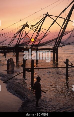 Sonnenuntergang Chinese Fishing Nets Fort Cochin Cochi Kerala Indien Stockfoto