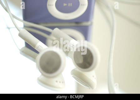 IPod Shuffle und Ohrhörer details Stockfoto