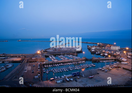 Dover Marina und Eastern Docks und Fährhafen Dover, Kent GROSSBRITANNIEN. Stockfoto