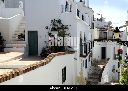 Frigiliana ist eines der schönsten andalusischen "weiße" Dörfer des südlichen Spanien in die Alpujarras. Stockfoto