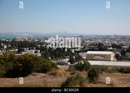 Neue Stadt Karthago in Tunesien, gesehen von der Website von den antiken römischen Ruinen Stockfoto