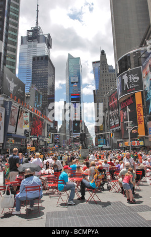 Times Square, Blick nach Süden vom 48. Richtung 42nd St., New York City USA Stockfoto