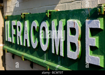 Ilfracombe Schild am Ilfracombe Museum Stockfoto