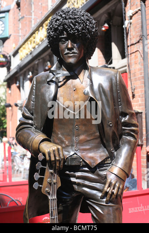 Bronzestatue von Phil Lynott auf Harry Street in Dublin, Irland Stockfoto