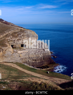 Tilly Whim Caves am Anvil Point an der Dorset Jurassic Coast in der Nähe von Swanage, Dorset, England Stockfoto