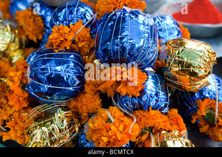 Blütentrauben im Devarja Markt Mysore Bundesstaat Karnataka Indien Stockfoto