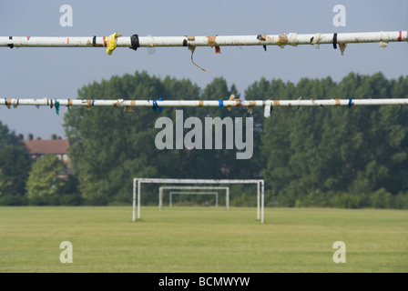 Mehrere Torpfosten auf Hackney Marshes Stockfoto