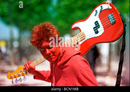 Naota Nandaba FLCL Anime Manga Charakter Japan-Tag Düsseldorf rotes Gesicht Porträt cosplay Stockfoto