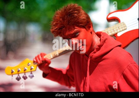 Naota Nandaba FLCL Anime Manga Charakter Japan-Tag Düsseldorf rotes Gesicht Porträt cosplay Stockfoto