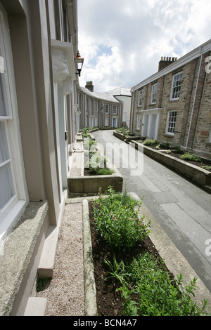 Stadt von Truro, England. Zeile der georgische Stadthäuser in Truro Walsingham statt. Stockfoto