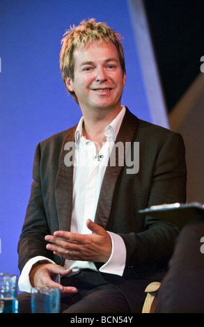 Julian Clary, englischer Komiker und Schriftsteller abgebildet Hay Festival 2009 Stockfoto