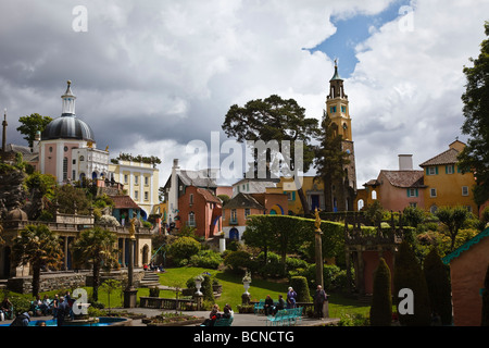 Portmeirion - einzigartiges Italianate Dorf Architekten Clough Williams-Ellis in Nord-Wales Stockfoto