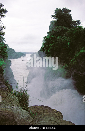 Blick Nil von der Spitze der Wasserfälle im Murchison Falls National Park Uganda Ostafrika Stockfoto