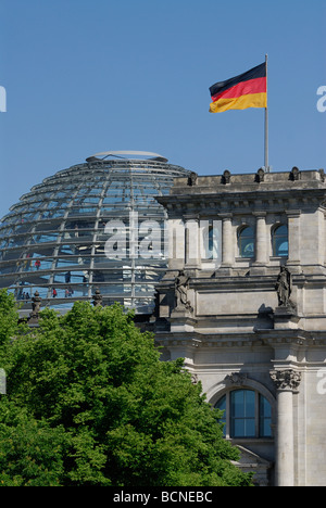 Deutschland Berlin den Reichstag Kuppel vom Architekten Norman Foster entworfen Stockfoto
