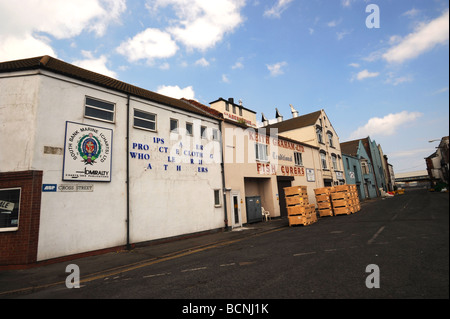 Grimsby dockt einst blühende, aber jetzt fast menschenleer, da die Fischerei-Industrie weiterhin in Verfall geraten Stockfoto