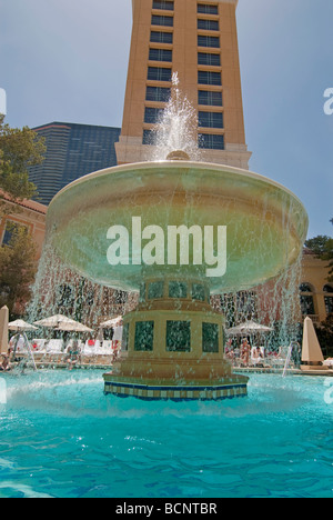 Luxuriösen Swimmingpool des Bellagio Resort and Casino in Las Vegas. Stockfoto