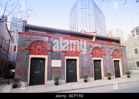 Die Shikumen-Haus, wo die chinesische kommunistische Partei das erste Treffen, Shanghai, China statt Stockfoto