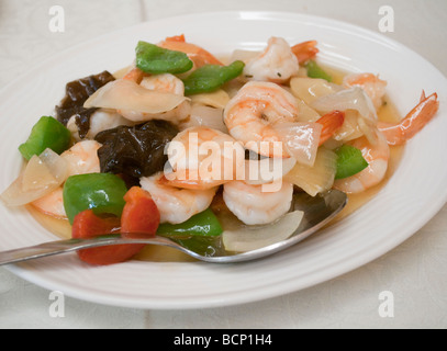 Essen chinesischen Wok fünf Farbe Garnelen Stockfoto