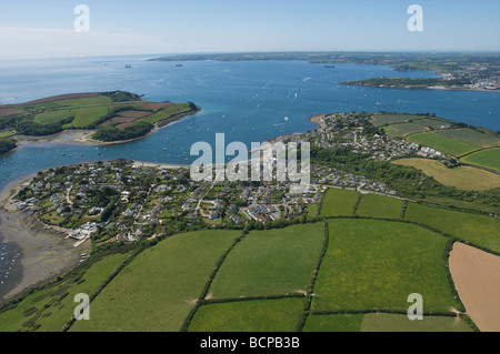 Luftaufnahmen der St Mawes über Falmouth Cornwall Stockfoto