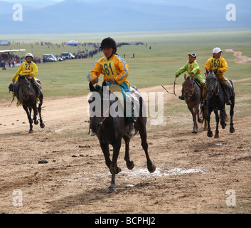 Pferderennen am Naadam-fest, Ulaanbaatar, Mongolei Stockfoto