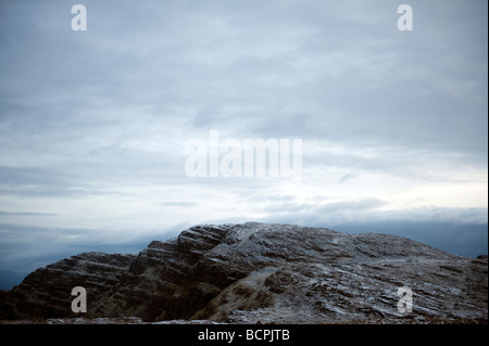 Berggipfel von Schottlands höchsten Straße "Pass der Rinder" (Bealach Na Ba) Stockfoto