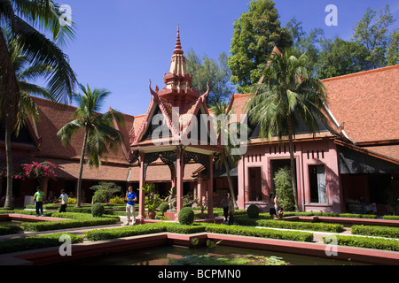 Der Innenhof im Nationalmuseum Phnom Penh Kambodscha Stockfoto