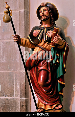 Spanien, Jakobsweg: Statue des Heiligen Jakobus in das Kloster von Samos in Galizien Stockfoto