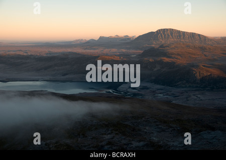 Ben Loyal und Ben hoffen über den Kopf von Loch Eriboll, aus Cranstackie, in der Nähe von Durness, Sutherland, Schottland, Großbritannien Stockfoto