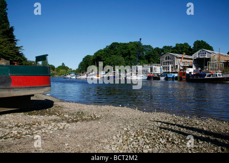 Blick über den Fluss Themse Eel Pie Insel, Twickenham, London, UK Stockfoto