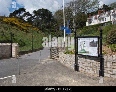 Annäherung an Boscombe Chine, Bournemouth, Dorset. UK Stockfoto