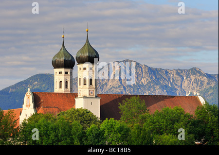 Kloster Benediktbeuern Kloster im Morgenlicht, Landkreis Bad Tölz-Wolfratshausen, Bayern, Deutschland, Europa Stockfoto