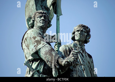 Statue des Volkshelden Jan Breydel und Pieter de Coninck, auf dem Markt Grote Markt, in der Altstadt von Platz Brügge Stockfoto